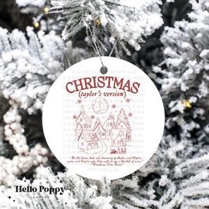 NWT Christmas Taylor’s Version Ceramic Round Ornament